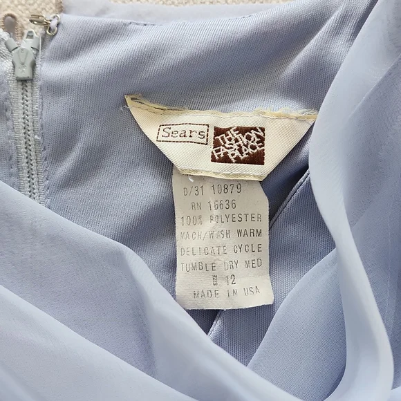 Vintage Sears Sheer Cape Overlay Cocktail Dress with Pearl Detail Size M - Picture 4 of 8